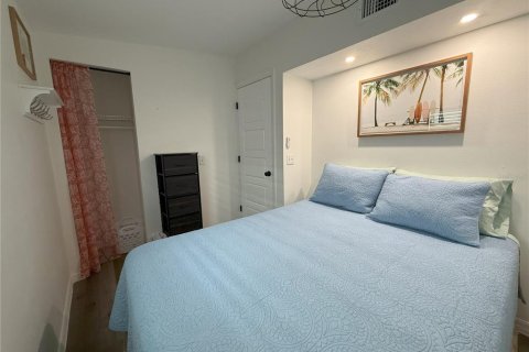 Apartment in Cortez, Florida 2 bedrooms, 72.93 sq.m. № 1913684 - photo 19
