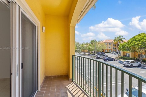 Copropriété à louer à Doral, Floride: 2 chambres, 84.54 m2 № 1925712 - photo 16