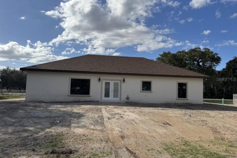 House in Okeechobee, Florida 4 bedrooms, 183.02 sq.m. № 2136205 - photo 3