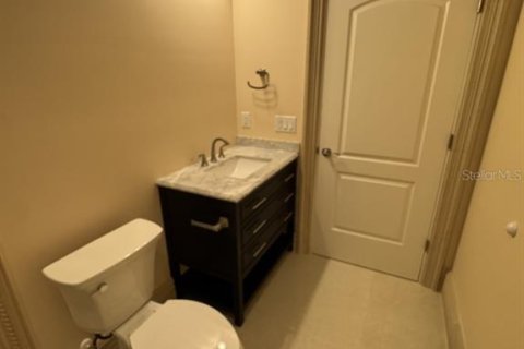 House in Okeechobee, Florida 4 bedrooms, 183.02 sq.m. № 2136205 - photo 14