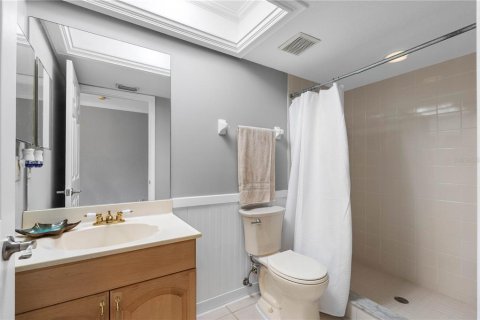 Townhouse in Seminole, Florida 4 bedrooms, 201.97 sq.m. № 2386617 - photo 6