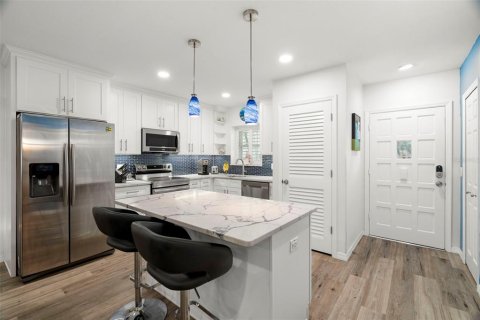 Condominio en venta en Clearwater, Florida, 2 dormitorios, 130.06 m2 № 1883741 - foto 3
