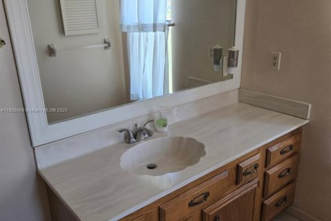 Casa en venta en Port St. Lucie, Florida, 2 dormitorios, 139.07 m2 № 1799439 - foto 15