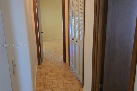 Casa en venta en Port St. Lucie, Florida, 2 dormitorios, 139.07 m2 № 1799439 - foto 11