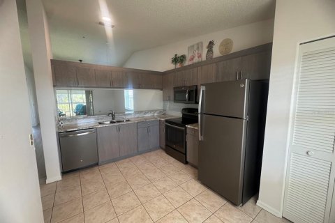 Condo in Bradenton, Florida, 2 bedrooms  № 1827237 - photo 6