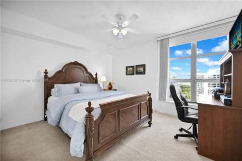 Купить кондоминиум в Авентура, Флорида 2 спальни, 126.44м2, № 1670472 - фото 12
