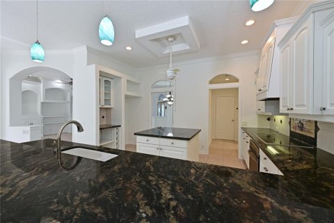 House in Bradenton, Florida 4 bedrooms, 303.05 sq.m. № 2429532 - photo 17