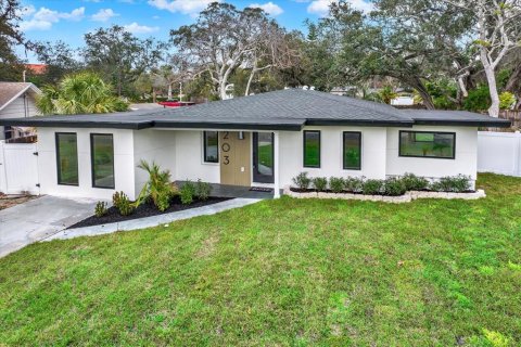 Casa en venta en Palm Harbor, Florida, 3 dormitorios, 145.3 m2 № 1813690 - foto 1