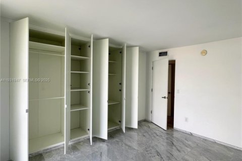 Купить кондоминиум в Норт-Майами, Флорида 1 спальня, 67.17м2, № 1990485 - фото 12