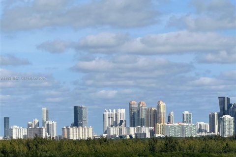 Купить кондоминиум в Норт-Майами, Флорида 1 спальня, 67.17м2, № 1990485 - фото 4