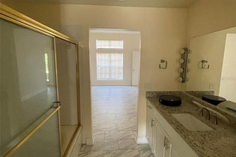 Condo in Lake Mary, Florida, 2 bedrooms  № 1757386 - photo 14