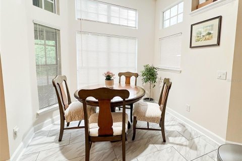 Condo in Lake Mary, Florida, 2 bedrooms  № 1757386 - photo 13