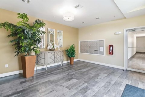 Condo in Orlando, Florida, 3 bedrooms  № 2147449 - photo 28