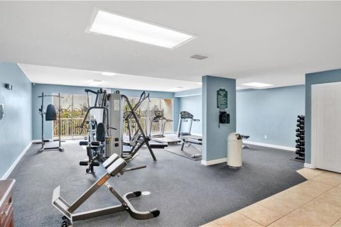 Condo in Orlando, Florida, 3 bedrooms  № 2147449 - photo 30