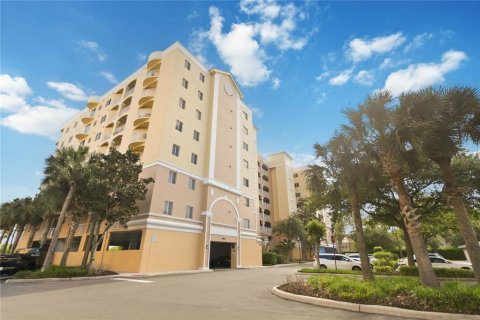 Condo in Orlando, Florida, 3 bedrooms № 2147449