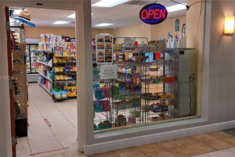 Купить кондоминиум в Холливуд, Флорида 54.81м2, № 1967643 - фото 21