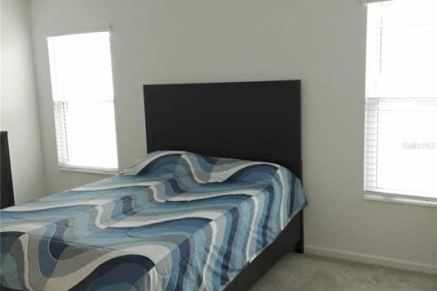 House in The Villages, Florida 2 bedrooms, 106.65 sq.m. № 2209192 - photo 10