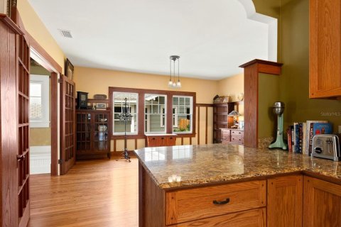 House in Bradenton, Florida 2 bedrooms, 119.19 sq.m. № 2219229 - photo 19