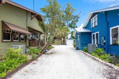 House in Bradenton, Florida 2 bedrooms, 119.19 sq.m. № 2219229 - photo 28