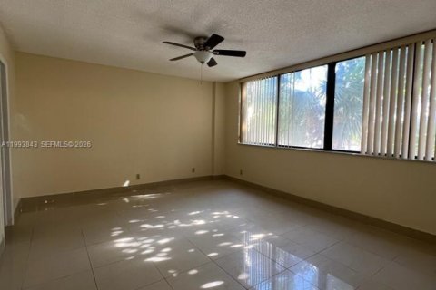 Appartement à louer à Lauderhill, Floride: 1 chambre, 76.37 m2 № 2055641 - photo 8