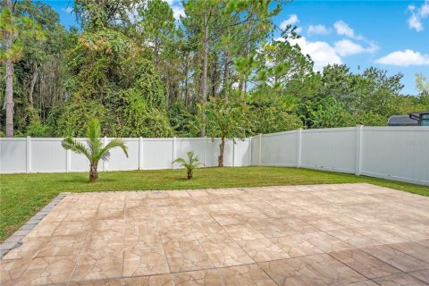 House in Orlando, Florida 5 bedrooms, 328.5 sq.m. № 2401096 - photo 25