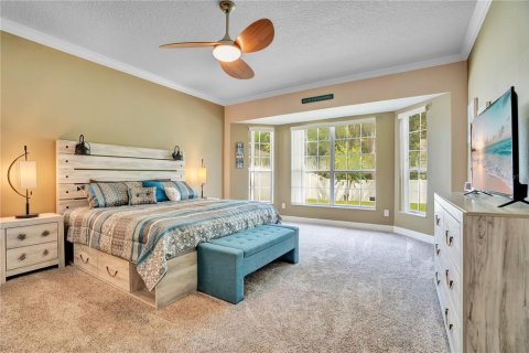 House in Orlando, Florida 5 bedrooms, 328.5 sq.m. № 2401096 - photo 28