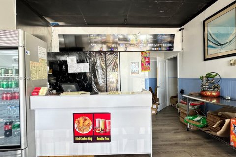 Immobilier commercial à vendre à Lake Worth, Floride № 2020441 - photo 6