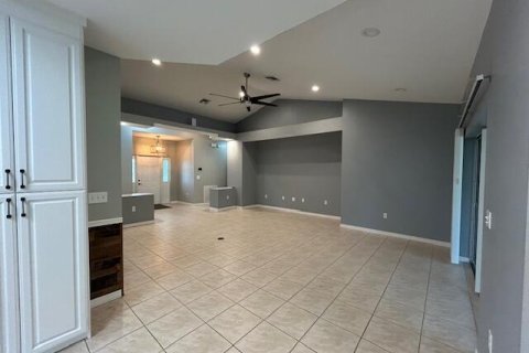 Villa ou maison à vendre à Okeechobee, Floride: 3 chambres, 167.22 m2 № 2248487 - photo 7