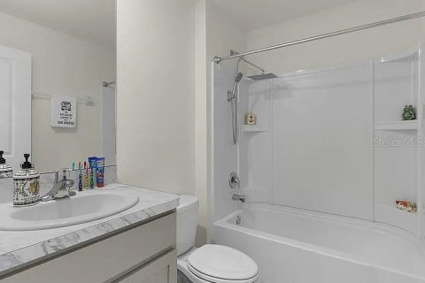 Casa en alquiler en Wildwood, Florida, 3 dormitorios, 154.59 m2 № 1826847 - foto 18