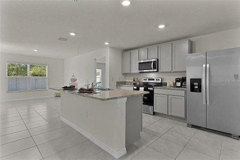Casa en alquiler en Wildwood, Florida, 3 dormitorios, 154.59 m2 № 1826847 - foto 5