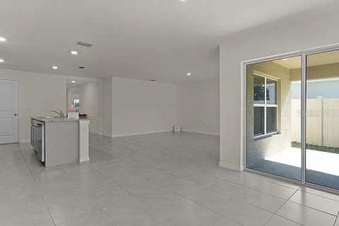 Casa en alquiler en Wildwood, Florida, 3 dormitorios, 154.59 m2 № 1826847 - foto 7