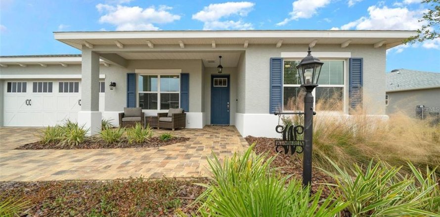 Villa ou maison à Ocala, Floride 2 chambres, 184.23 m2 № 2135943