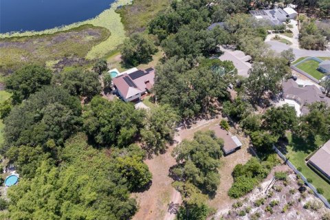 Casa en venta en Winter Haven, Florida, 6 dormitorios, 402.73 m2 № 1755085 - foto 1