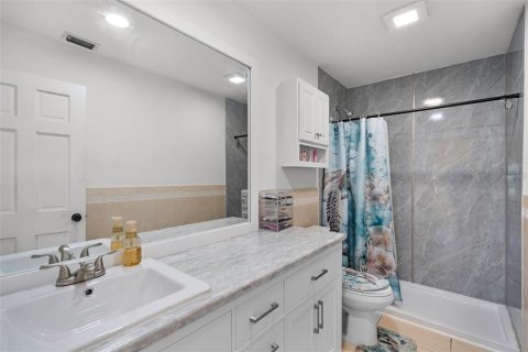 Casa en venta en Winter Haven, Florida, 6 dormitorios, 402.73 m2 № 1755085 - foto 29