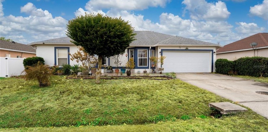 Villa ou maison à Kissimmee, Floride 4 chambres, 158.31 m2 № 2143639