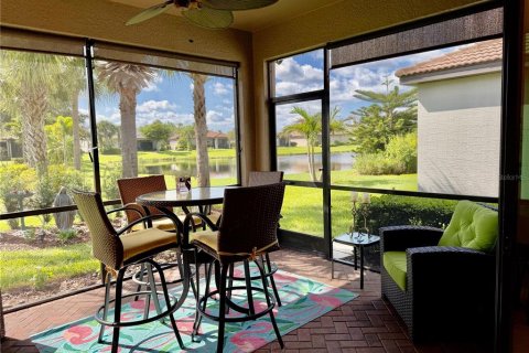 Villa ou maison à vendre à North Port, Floride: 2 chambres, 157.75 m2 № 2344886 - photo 15