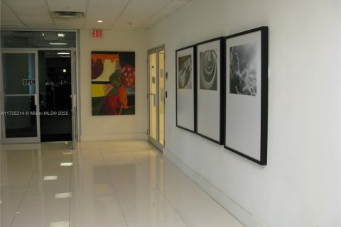 Купить кондоминиум в Майами-Бич, Флорида 1 спальня, 76.55м2, № 2020522 - фото 13