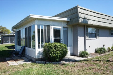 Condominio en alquiler en Sun City Center, Florida, 2 dormitorios, 89.19 m2 № 1916879 - foto 17