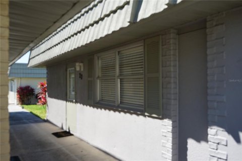 Condominio en alquiler en Sun City Center, Florida, 2 dormitorios, 89.19 m2 № 1916879 - foto 1