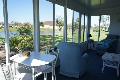 Condominio en alquiler en Sun City Center, Florida, 2 dormitorios, 89.19 m2 № 1916879 - foto 15