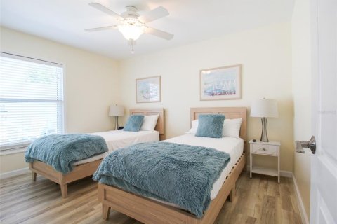 Villa ou maison à louer à Sarasota, Floride: 2 chambres, 118.91 m2 № 2298782 - photo 18