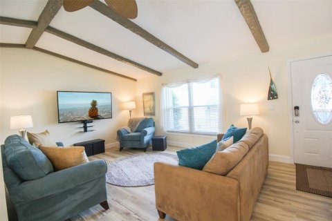Villa ou maison à louer à Sarasota, Floride: 2 chambres, 118.91 m2 № 2298782 - photo 10