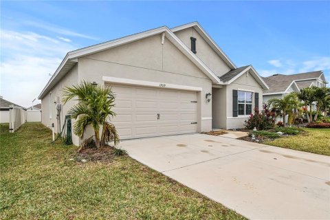 House in Wimauma, Florida 4 bedrooms, 171.5 sq.m. № 1549638 - photo 16