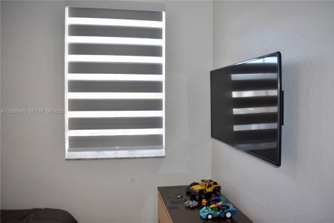 Townhouse in Doral, Florida 4 bedrooms, 175.96 sq.m. № 2087173 - photo 17