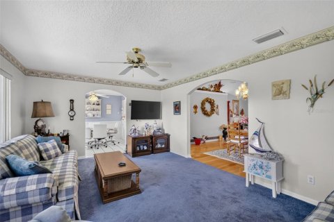 House in Leesburg, Florida 3 bedrooms, 213.77 sq.m. № 2342039 - photo 27
