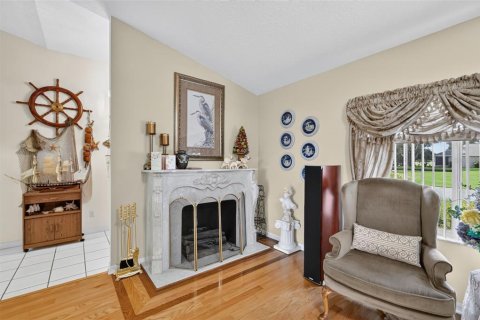House in Leesburg, Florida 3 bedrooms, 213.77 sq.m. № 2342039 - photo 16