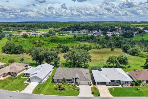 House in Leesburg, Florida 3 bedrooms, 213.77 sq.m. № 2342039 - photo 7