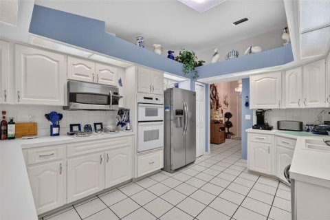 House in Leesburg, Florida 3 bedrooms, 213.77 sq.m. № 2342039 - photo 24