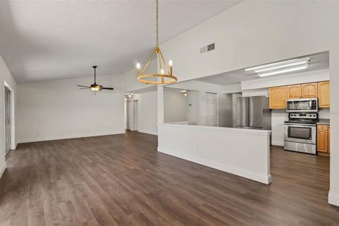 Casa en venta en Orlando, Florida, 3 dormitorios, 173.45 m2 № 2302412 - foto 7
