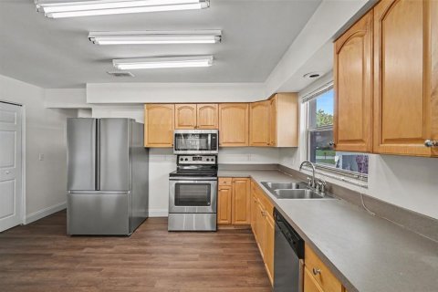 Casa en venta en Orlando, Florida, 3 dormitorios, 173.45 m2 № 2302412 - foto 9